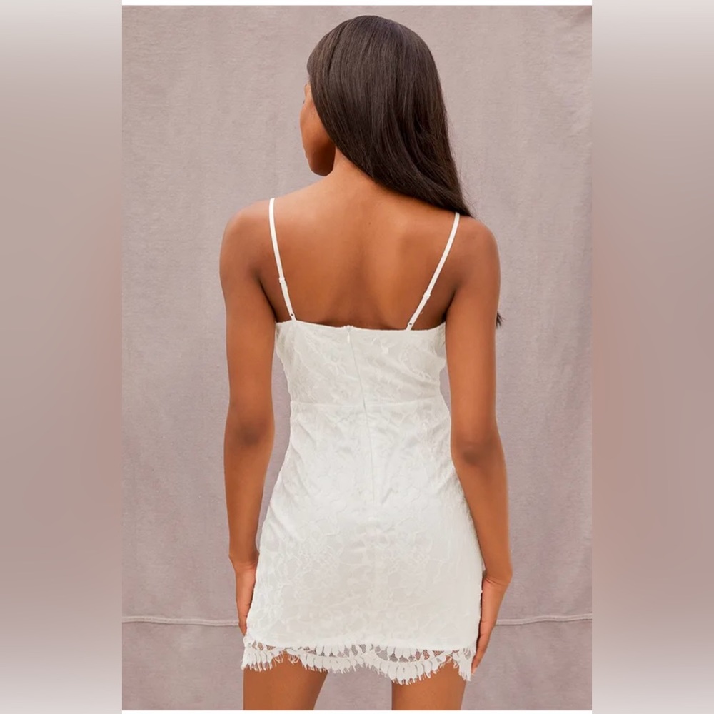 Romantic Fate White Lace Bodycon Mini Dress White - Picture 3 of 6